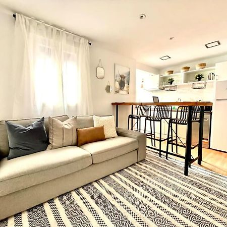 Moderno Apartamento Cerca Del Metro Bilbao Kültér fotó